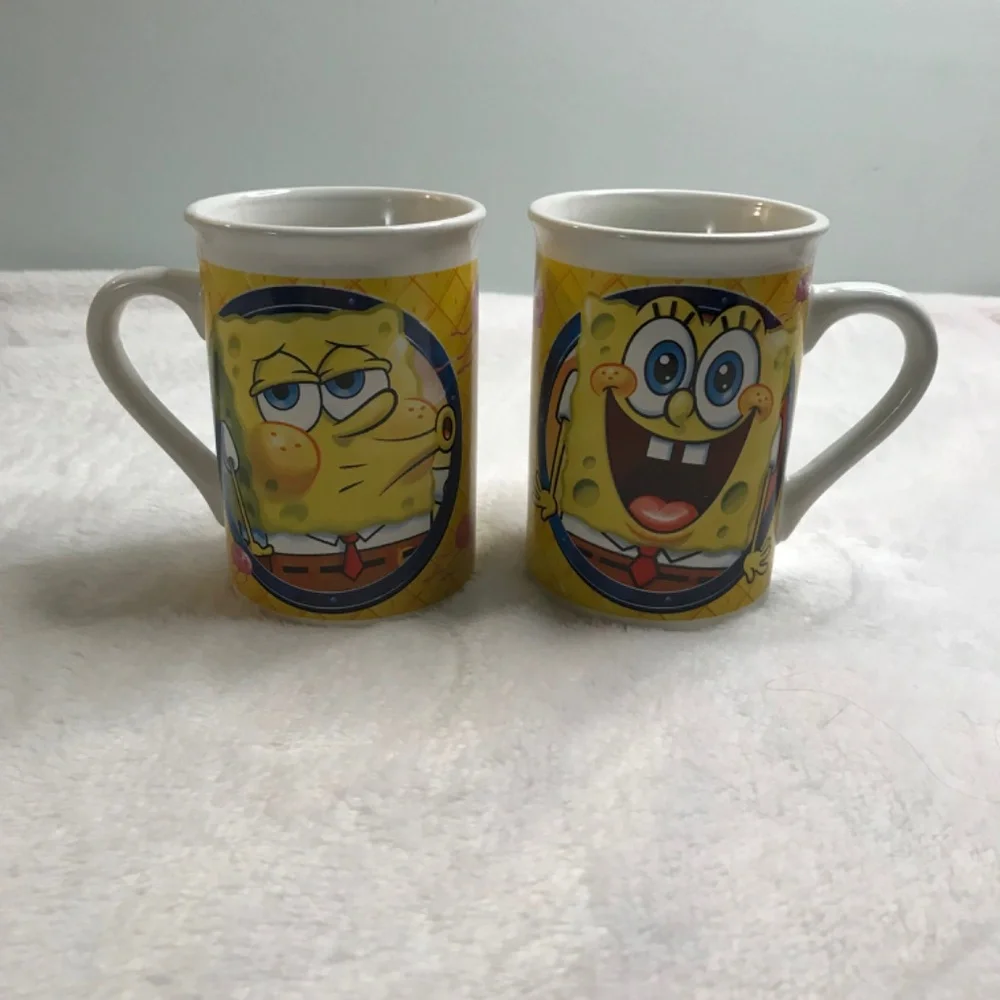 Set of 8oz Mugs Two SpongeBob Squarepants Yellow and White 8oz Mugs - Picture 6 of 7